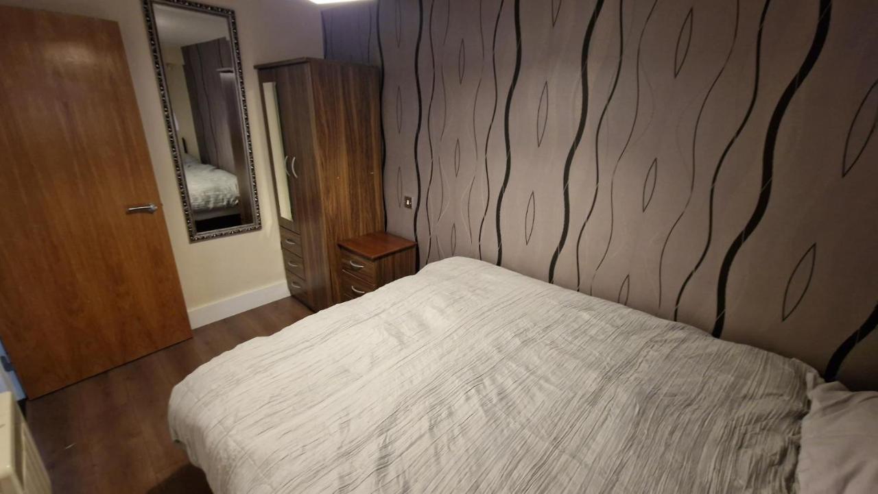 Two Bedroom Apartment, Birmingham City Centre B1 外观 照片